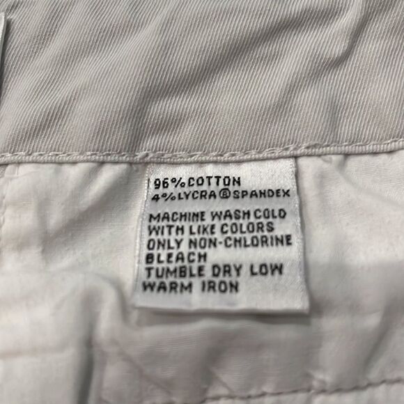 Talbots cream colored shorts - Picture 6 of 7